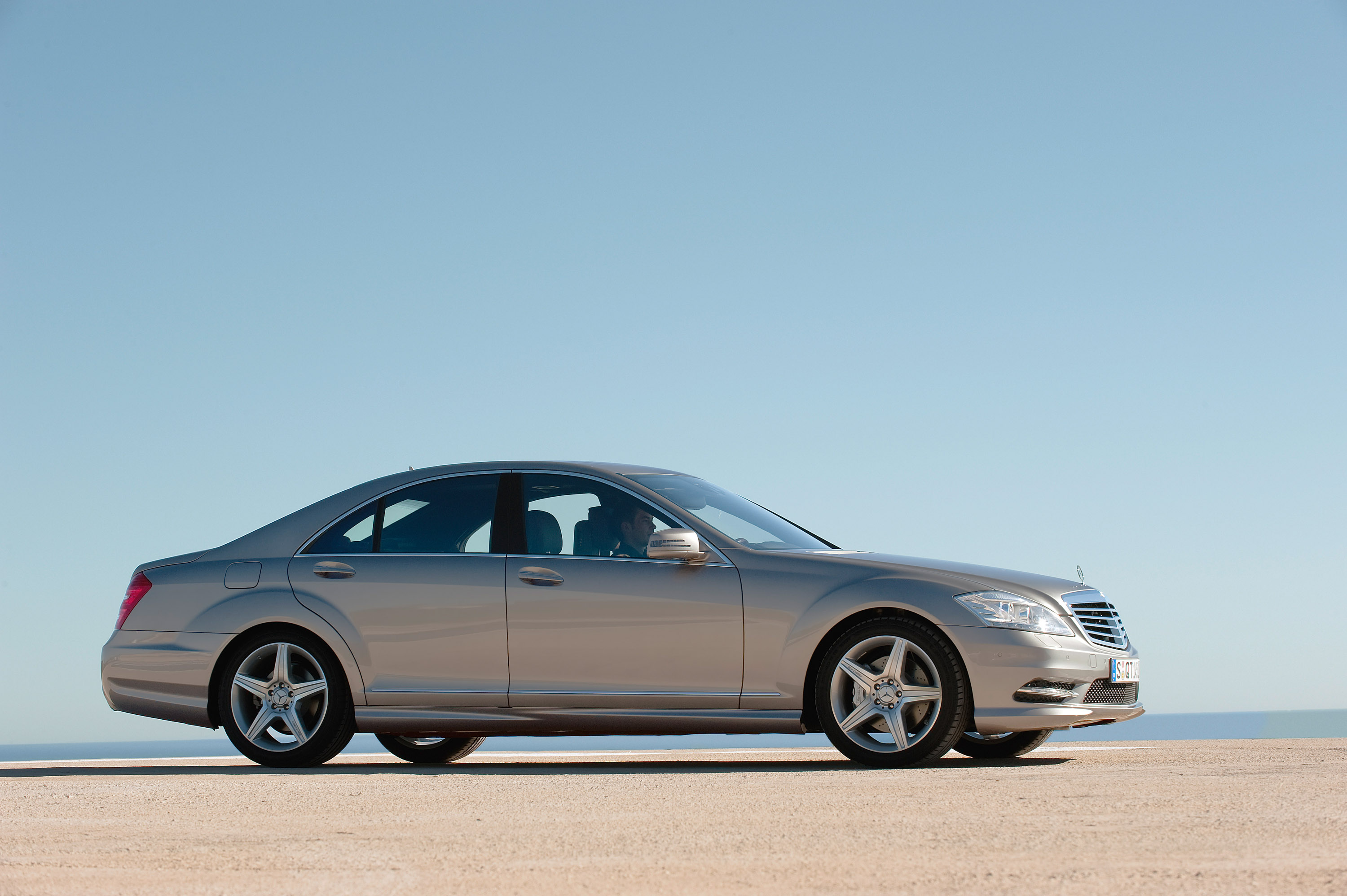 Mercedes-Benz S 500 4MATIC AMG