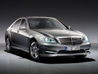 Mercedes-Benz S 500 4MATIC AMG (2009) - picture 1 of 15