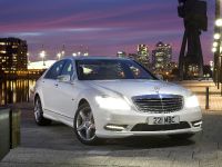 Mercedes-Benz S-Class (2009) - picture 1 of 7