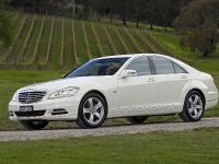 Mercedes-Benz S350 (2009) - picture 10 of 15