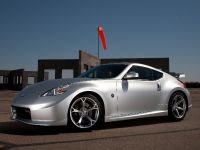 NISMO 370Z (2009) - picture 3 of 10