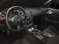 NISMO 370Z (2009) - picture 5 of 10