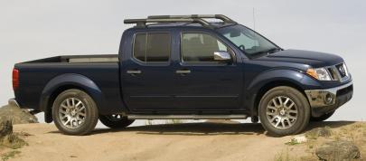 Nissan Frontier (2009) - picture 4 of 6
