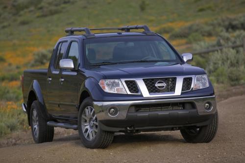 Nissan Frontier (2009) - picture 1 of 6