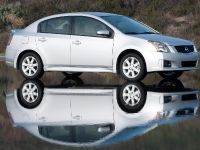 Nissan Sentra SR (2009) - picture 4 of 23