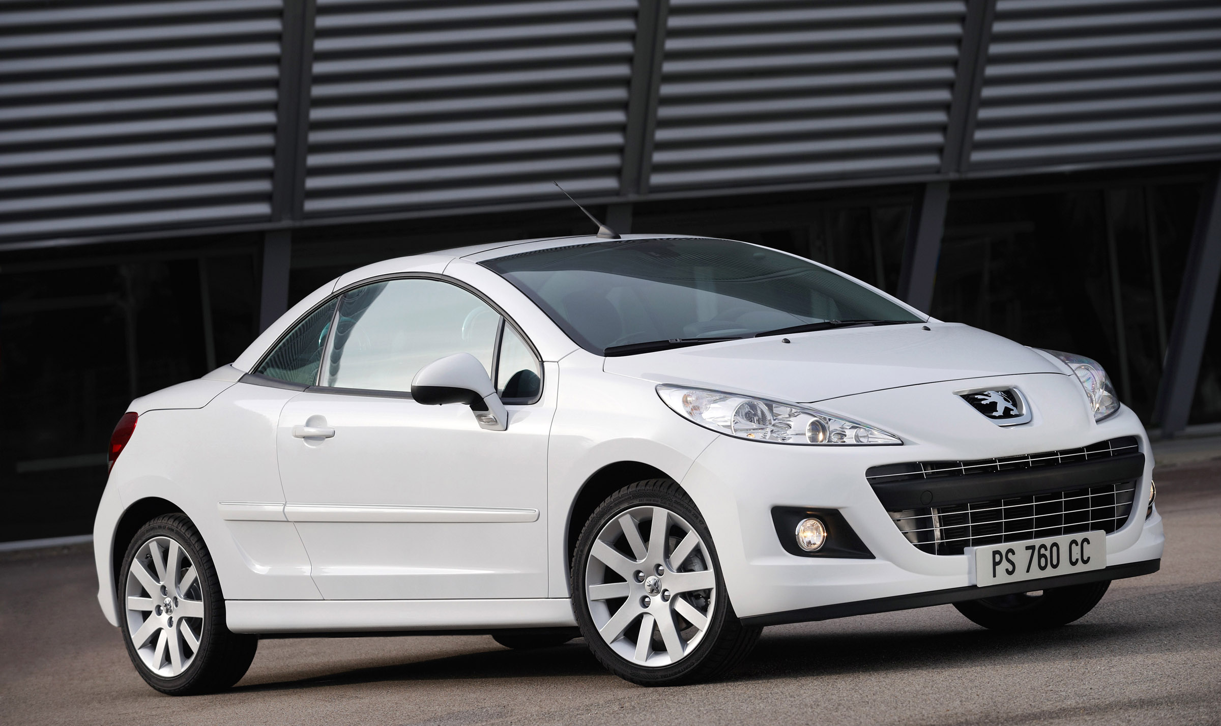 Peugeot 207 CC Restyled