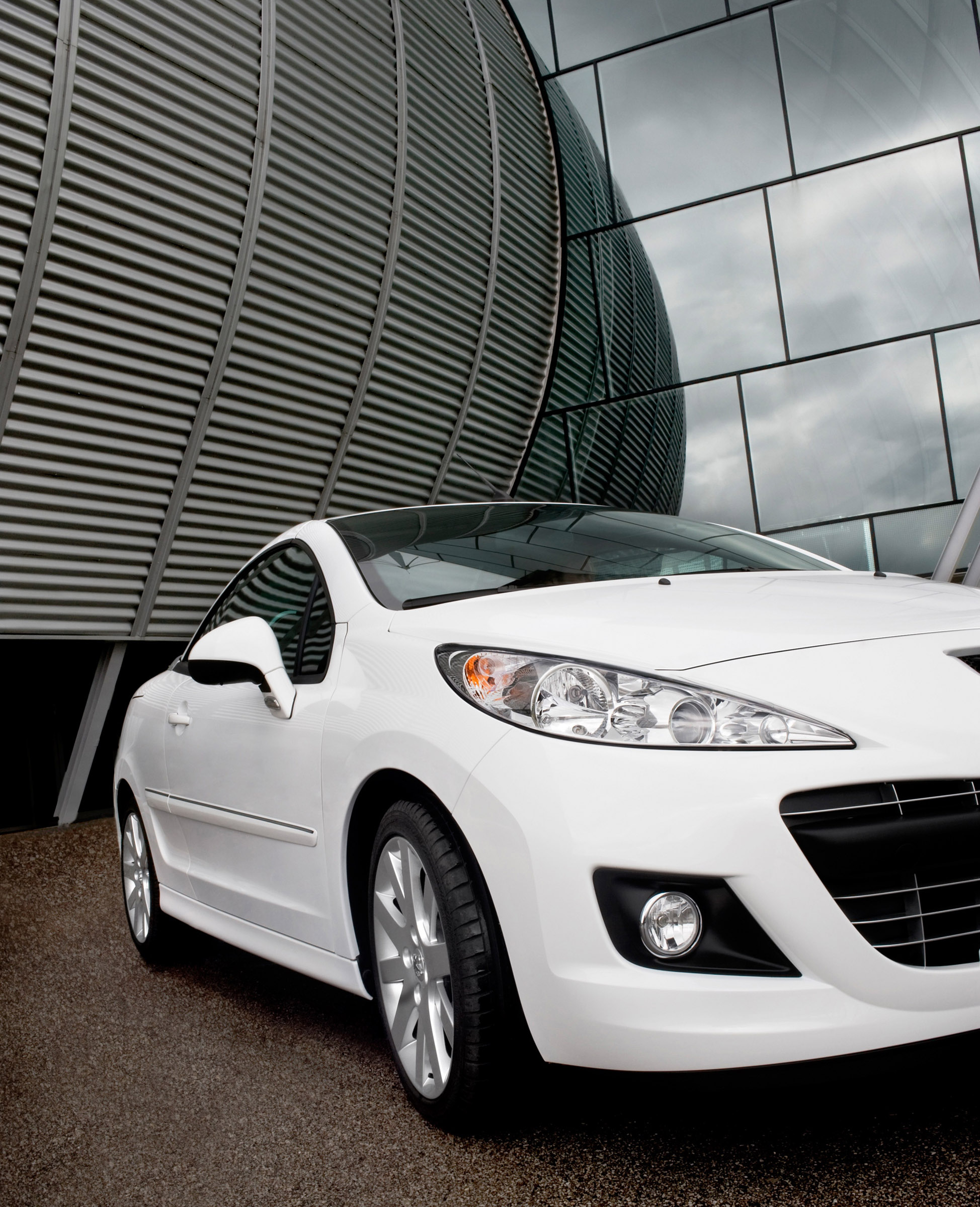 Peugeot 207 CC Restyled