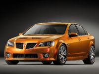 Pontiac G8 (2009) - picture 1 of 4