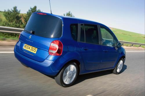 Renault Modus (2009) - picture 9 of 11