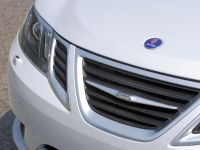 Saab 9-3 Aero SportCombi (2009) - picture 6 of 7