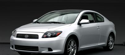 Scion TC (2009) - picture 7 of 10