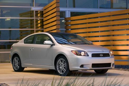 Scion TC (2009) - picture 1 of 10