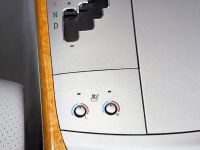 Toyota Avalon (2009) - picture 13 of 14