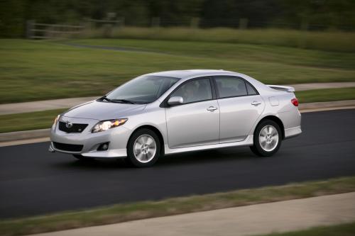 Toyota Corolla S (2009) - picture 9 of 15