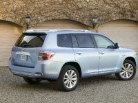 Toyota Highlander Hybrid (2009) - picture 6 of 15