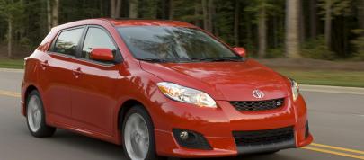 Toyota Matrix S (2009) - picture 7 of 13