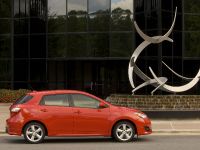 Toyota Matrix S (2009) - picture 2 of 13