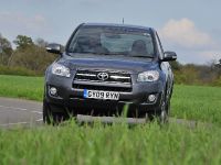 Toyota RAV4 (2009) - picture 1 of 8