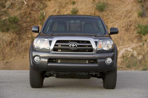 Toyota Tacoma (2009) - picture 9 of 14