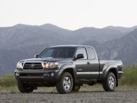Toyota Tacoma (2009) - picture 2 of 14