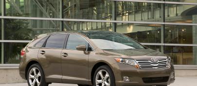 Toyota Venza (2009) - picture 7 of 22