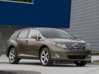 Toyota Venza (2009) - picture 2 of 22