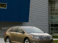 Toyota Venza (2009) - picture 6 of 22