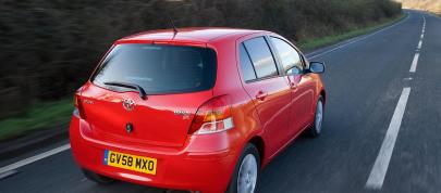 Toyota Yaris (2009) - picture 7 of 25