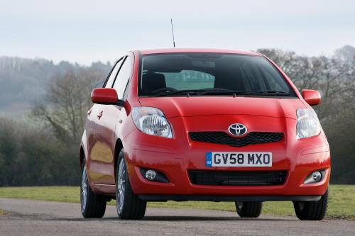 Toyota Yaris (2009) - picture 8 of 25