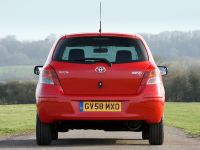 Toyota Yaris (2009) - picture 13 of 25
