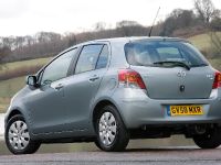 Toyota Yaris (2009) - picture 18 of 25