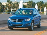 Volkswagen Tiguan (2009) - picture 5 of 12