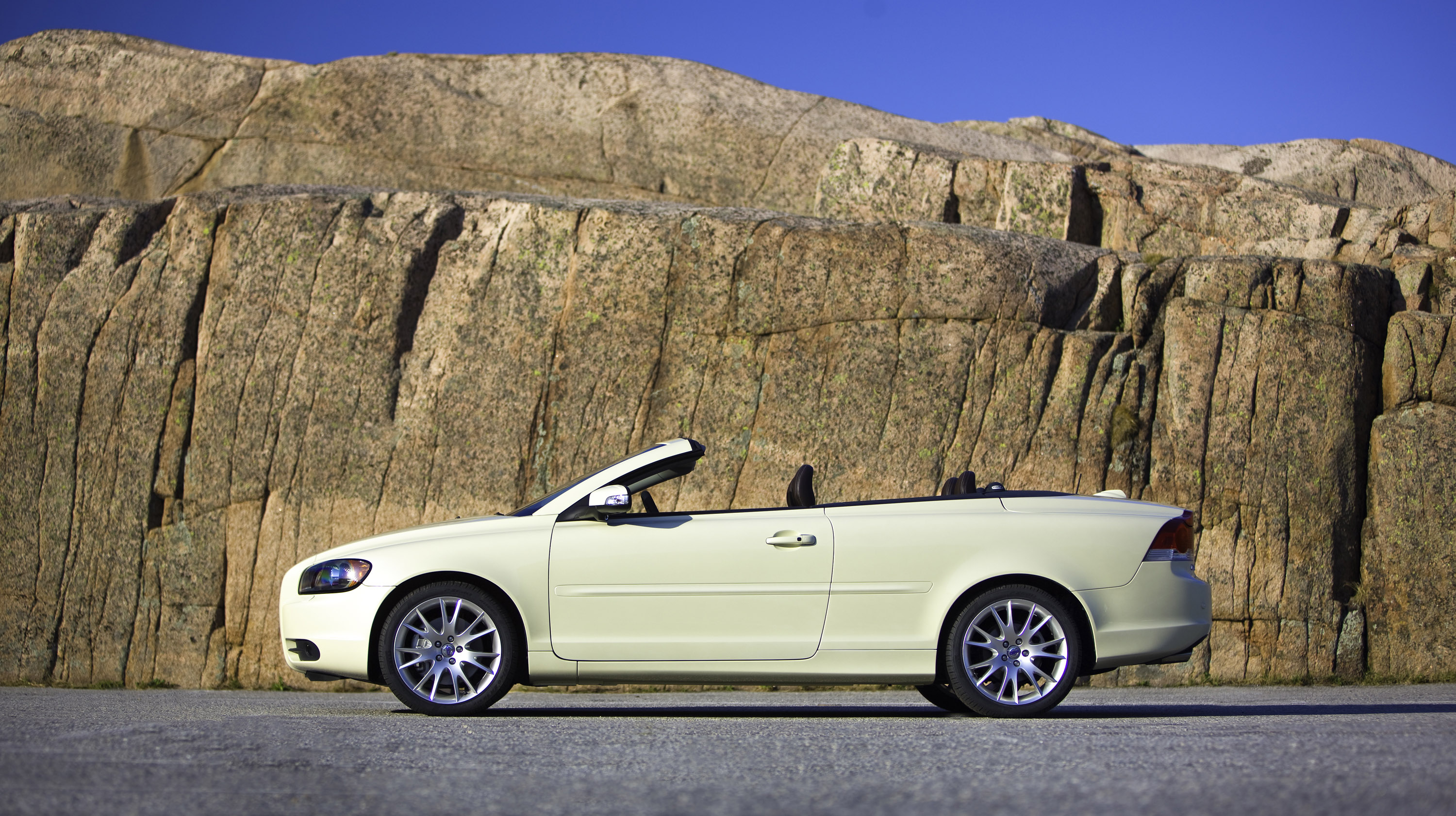 Volvo C70