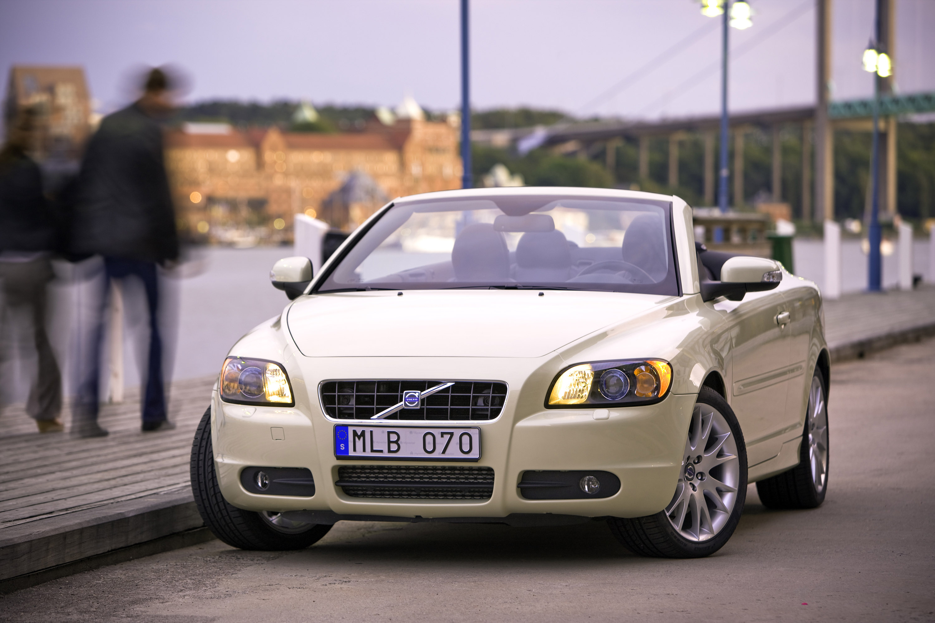 Volvo C70