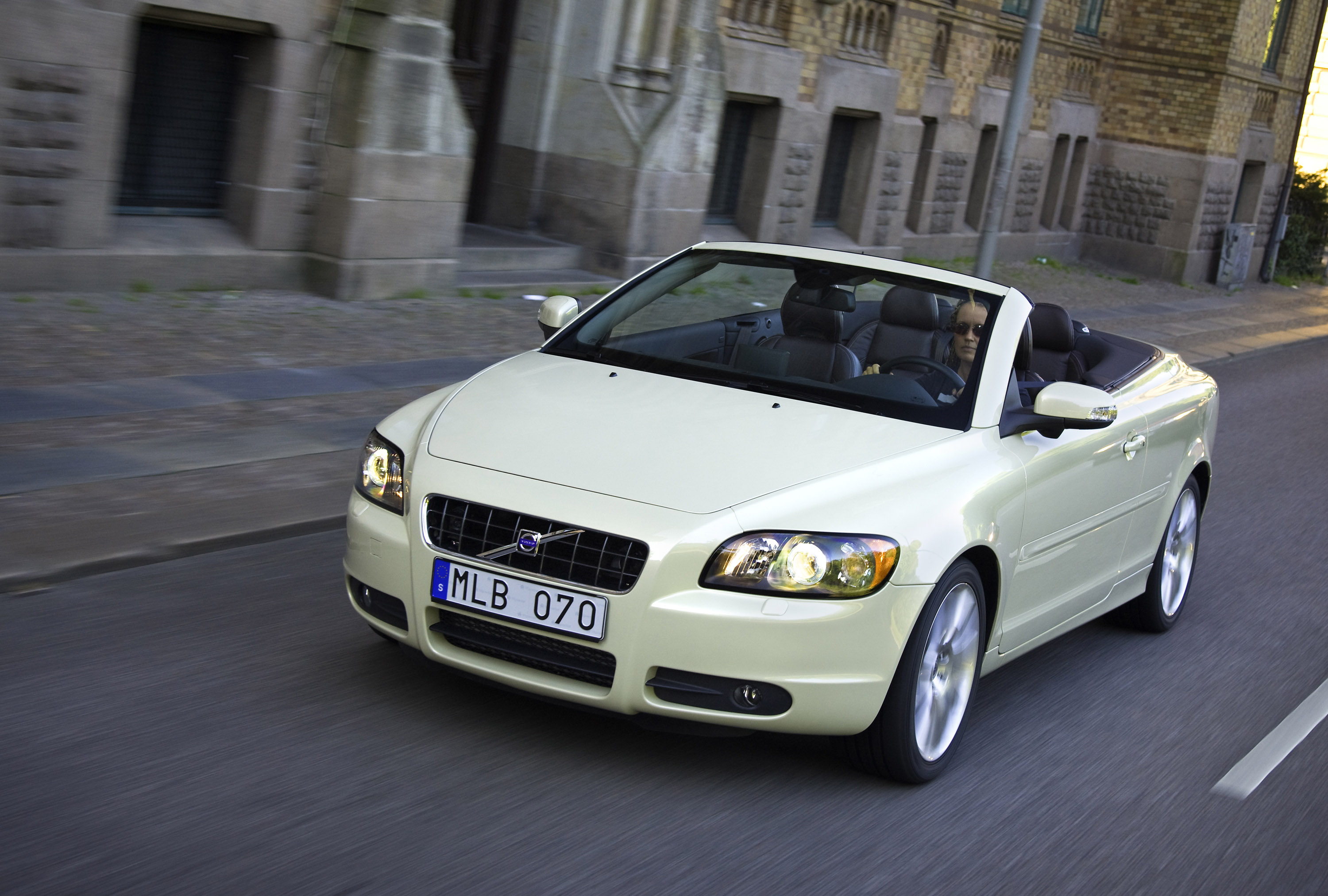 Volvo C70