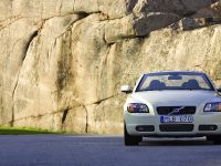 Volvo C70 (2009) - picture 1 of 23