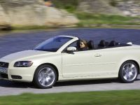 Volvo C70 (2009) - picture 3 of 23