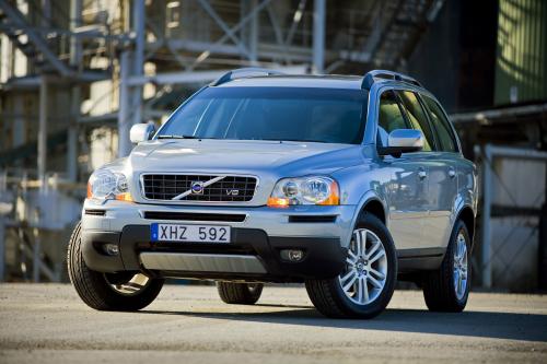 Volvo XC90 (2009) - picture 9 of 26