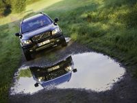 Volvo XC90 (2009) - picture 11 of 26