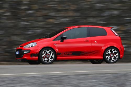 Abarth Punto Evo (2010) - picture 8 of 73