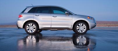 Acura RDX (2010) - picture 12 of 34
