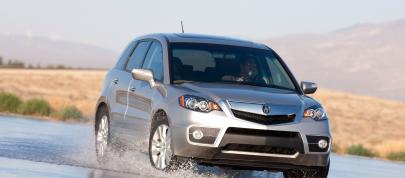 Acura RDX (2010) - picture 31 of 34