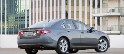 Acura TSX V-6 (2010) - picture 4 of 6