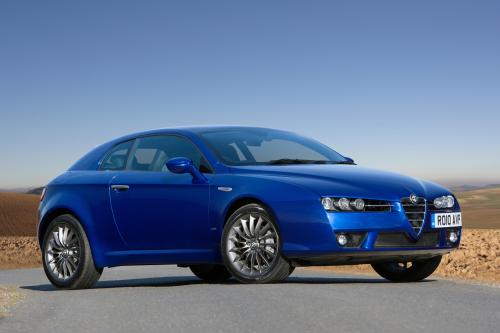 Alfa Romeo Brera (2010) - picture 1 of 7