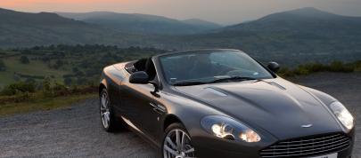 Aston Martin DB9 (2010) - picture 4 of 7