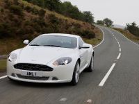 Aston Martin DB9 (2010) - picture 2 of 7