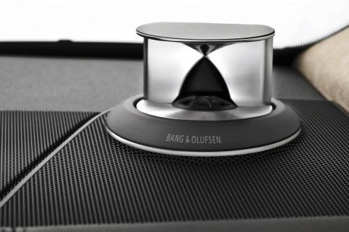 Audi Q7 3.0 TDI (2010) - picture 16 of 25