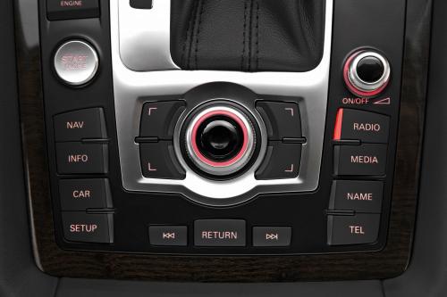 Audi Q7 3.0 TDI (2010) - picture 24 of 25