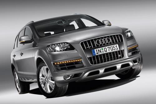 Audi Q7 4.2 TDI (2010) - picture 1 of 25