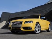 Audi S4 (2010) - picture 2 of 12